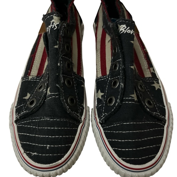 Blowfish Americana Slipons Size 6.5 New - Picture 2 of 10